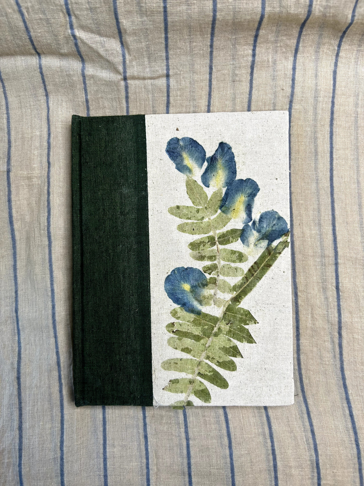 Iklil Split-Canvas Journal – Blue Meadow