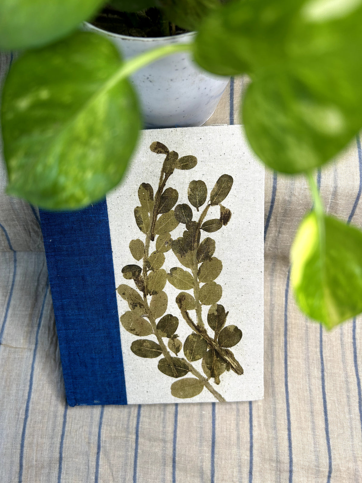 Iklil Split-Canvas Journal – Indigo Canopy